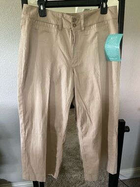 Coldwater Creek Women's Light Beige Capris